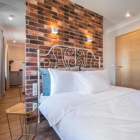 Apartamenty Rynek 27 Прушкув Экстерьер фото